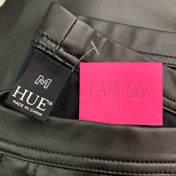 Hue Medium faux leather leggings - Picture 7 of 7